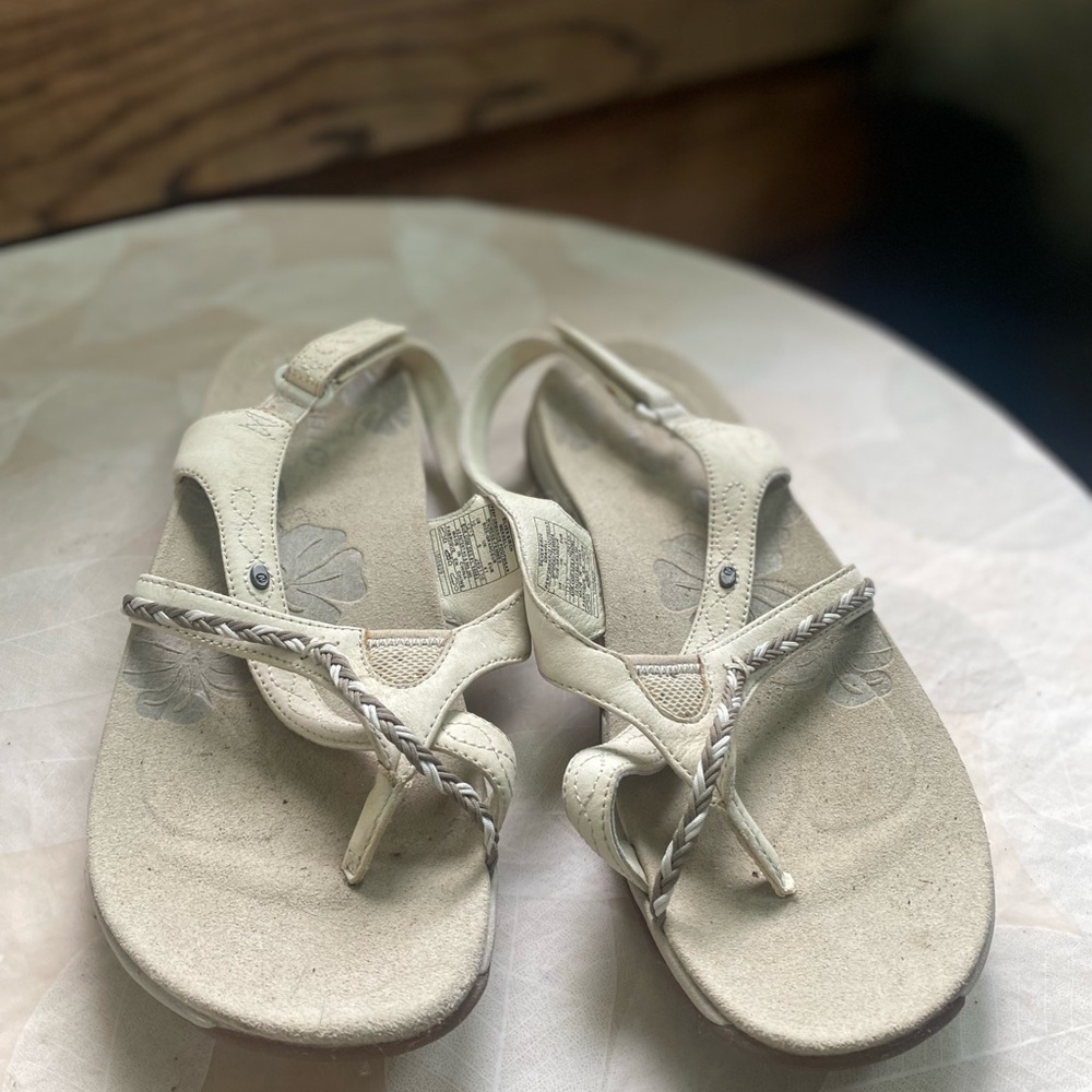 Merrell Stella Bloom Sandals. Size 10